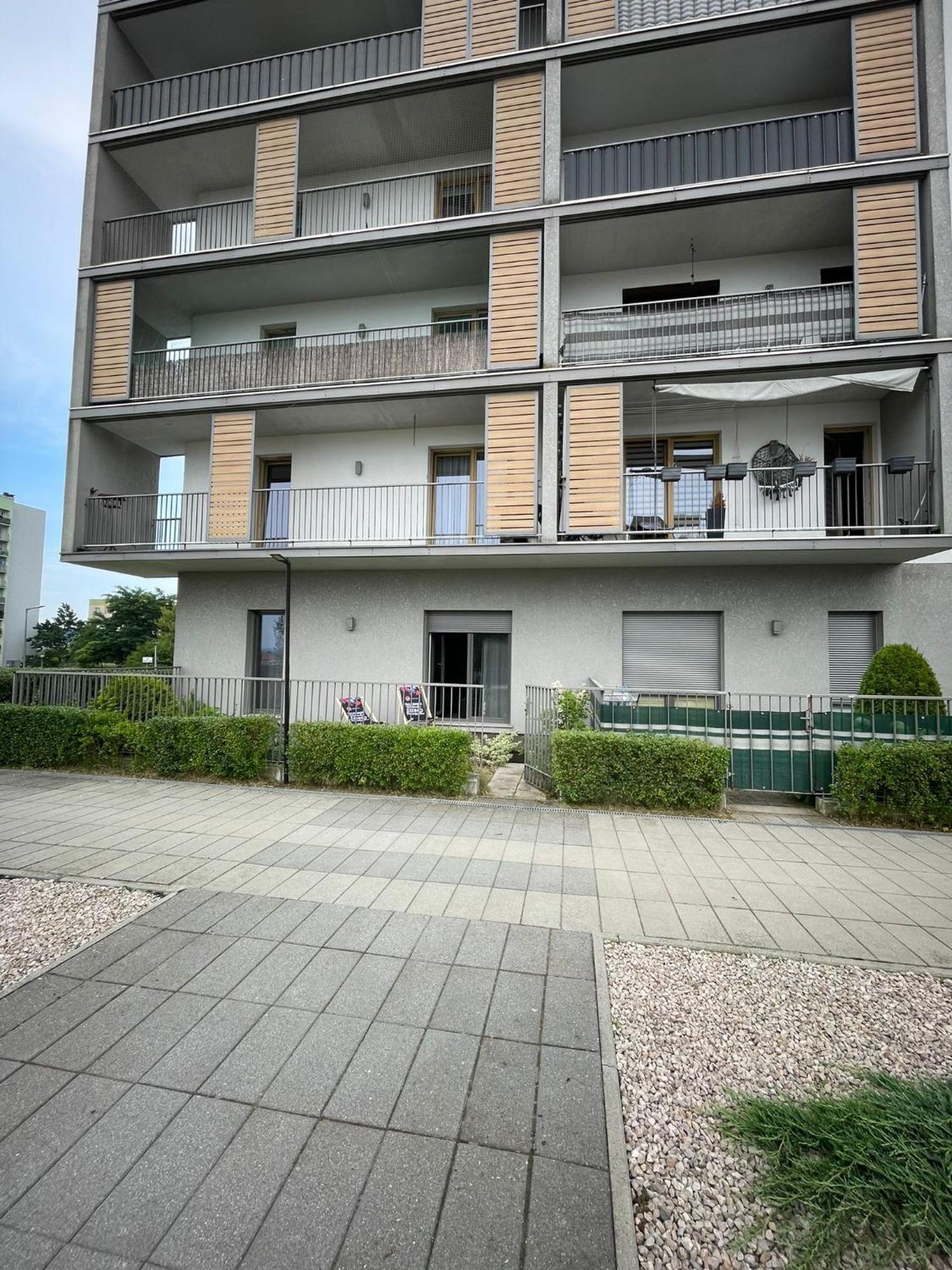 Apartament Laura Z Ogrodkiem Κίελτσε Εξωτερικό φωτογραφία